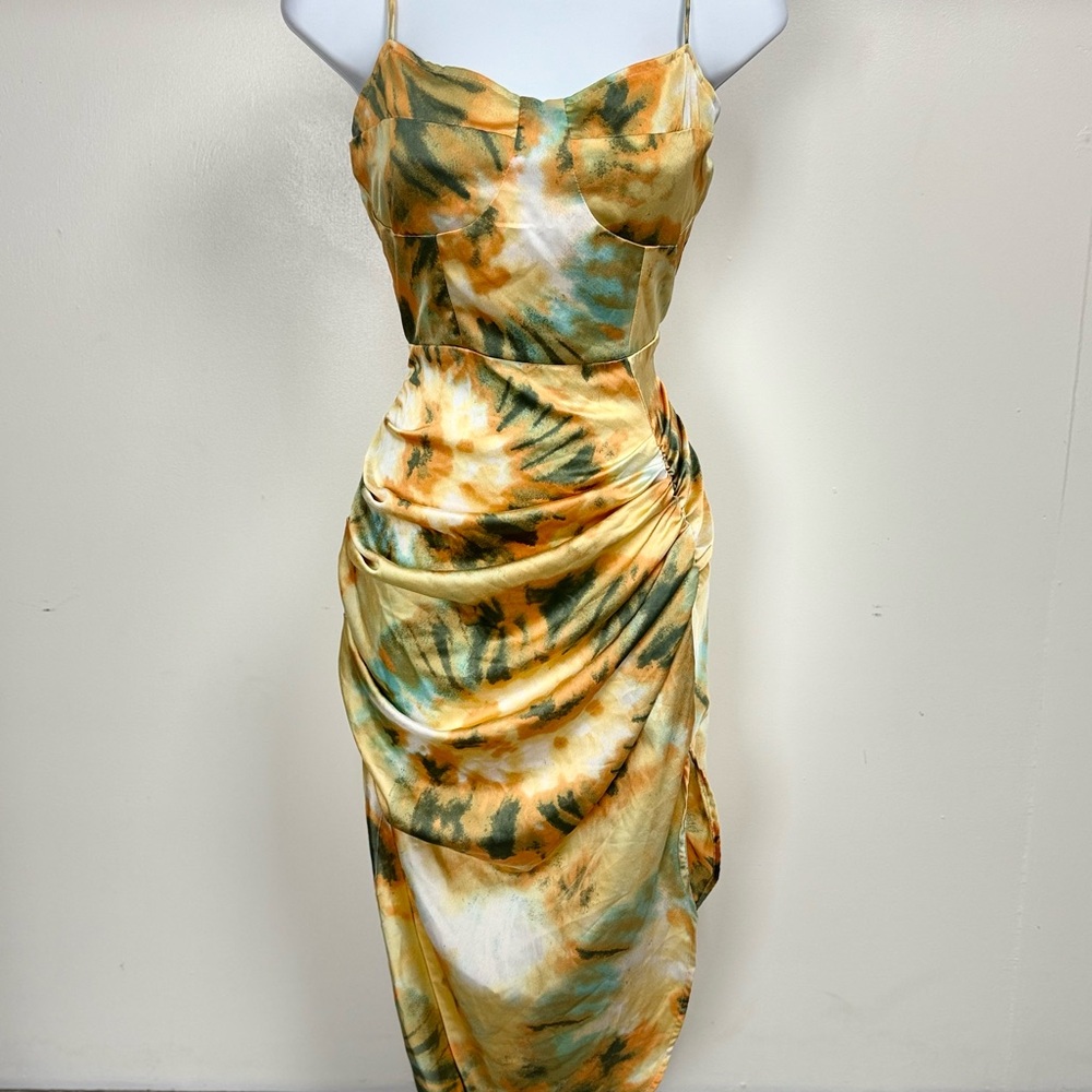 Elegant Tie-Dye Spaghetti Strap Dress